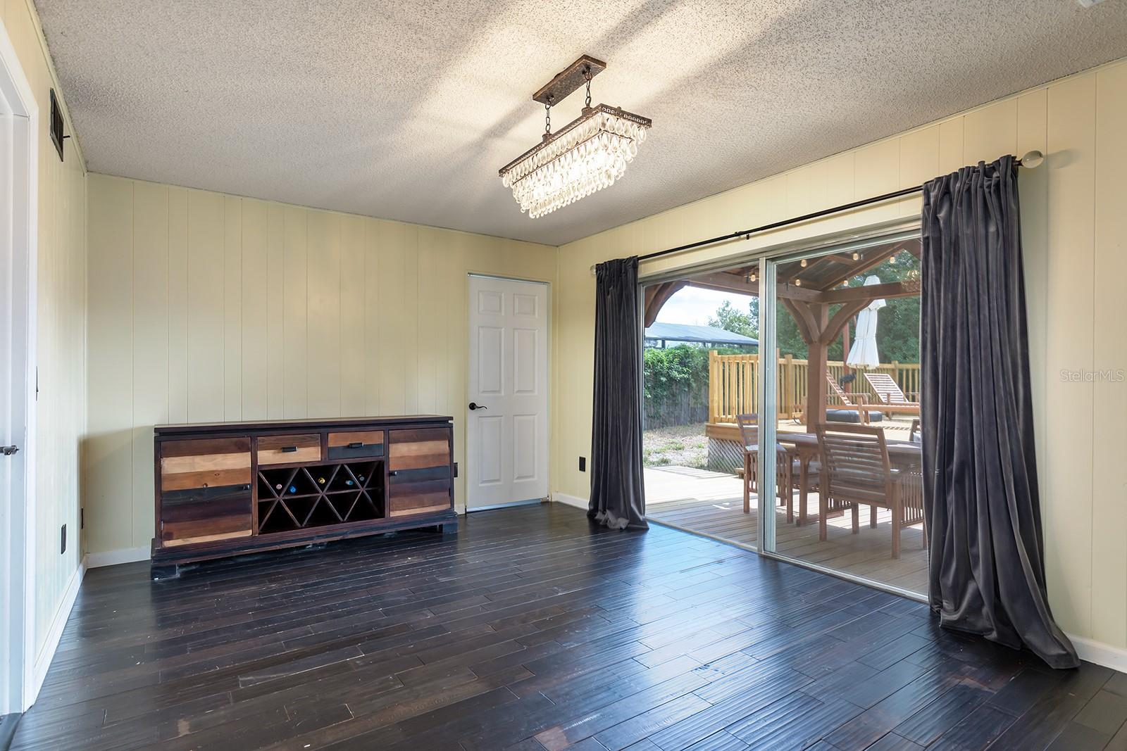 Image 15 of 39 For 1010 Chokecherry Drive