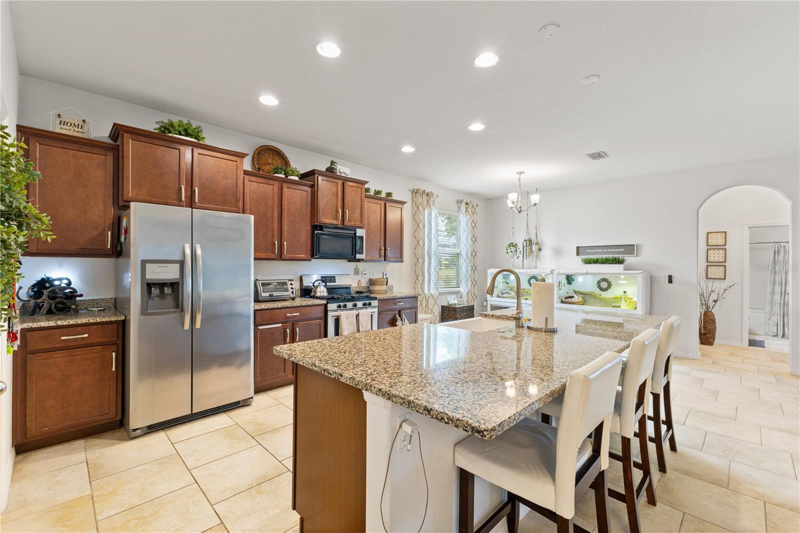 Image 18 of 40 For 637 Bluehearts Trail