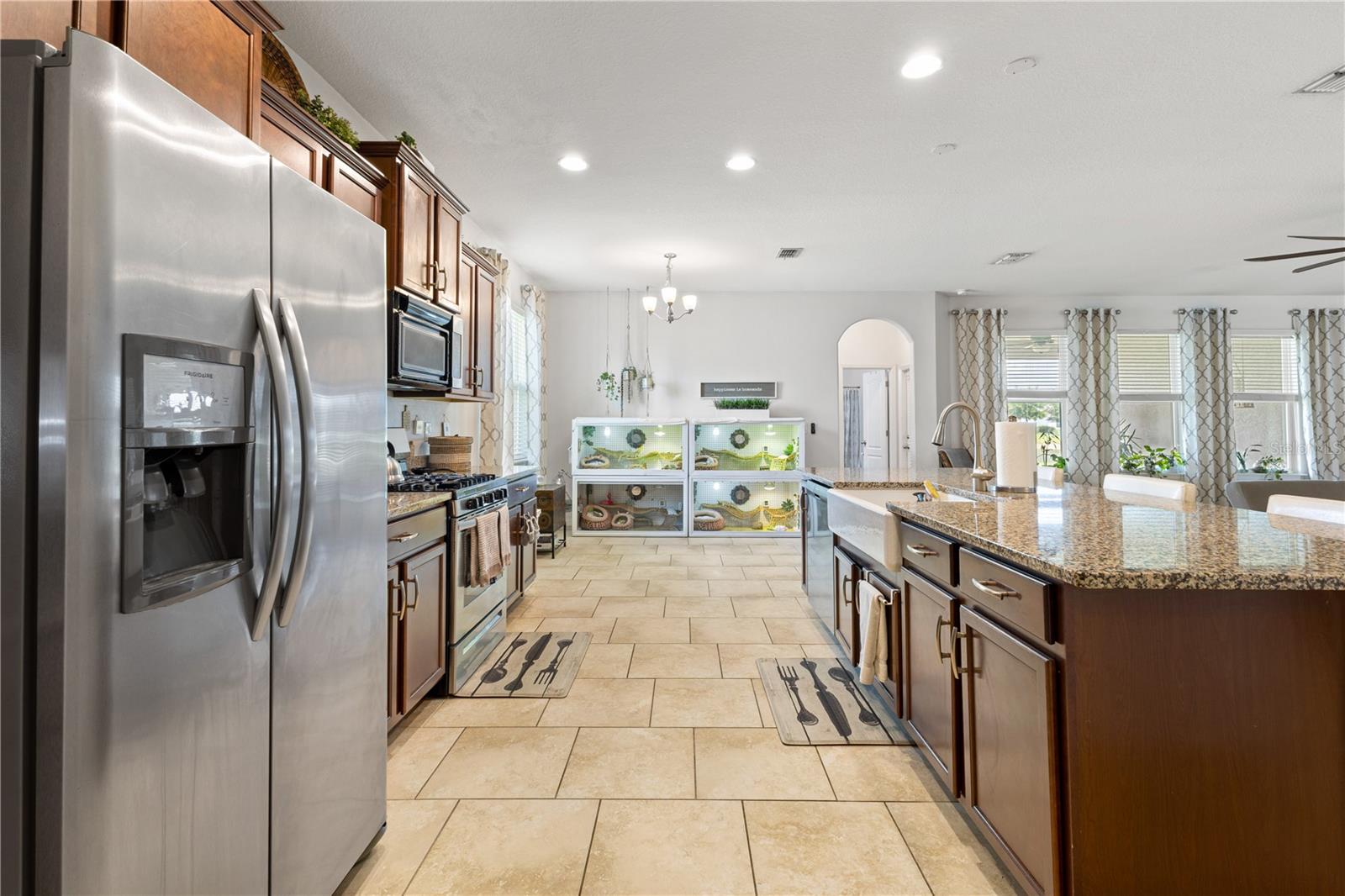 Image 20 of 40 For 637 Bluehearts Trail