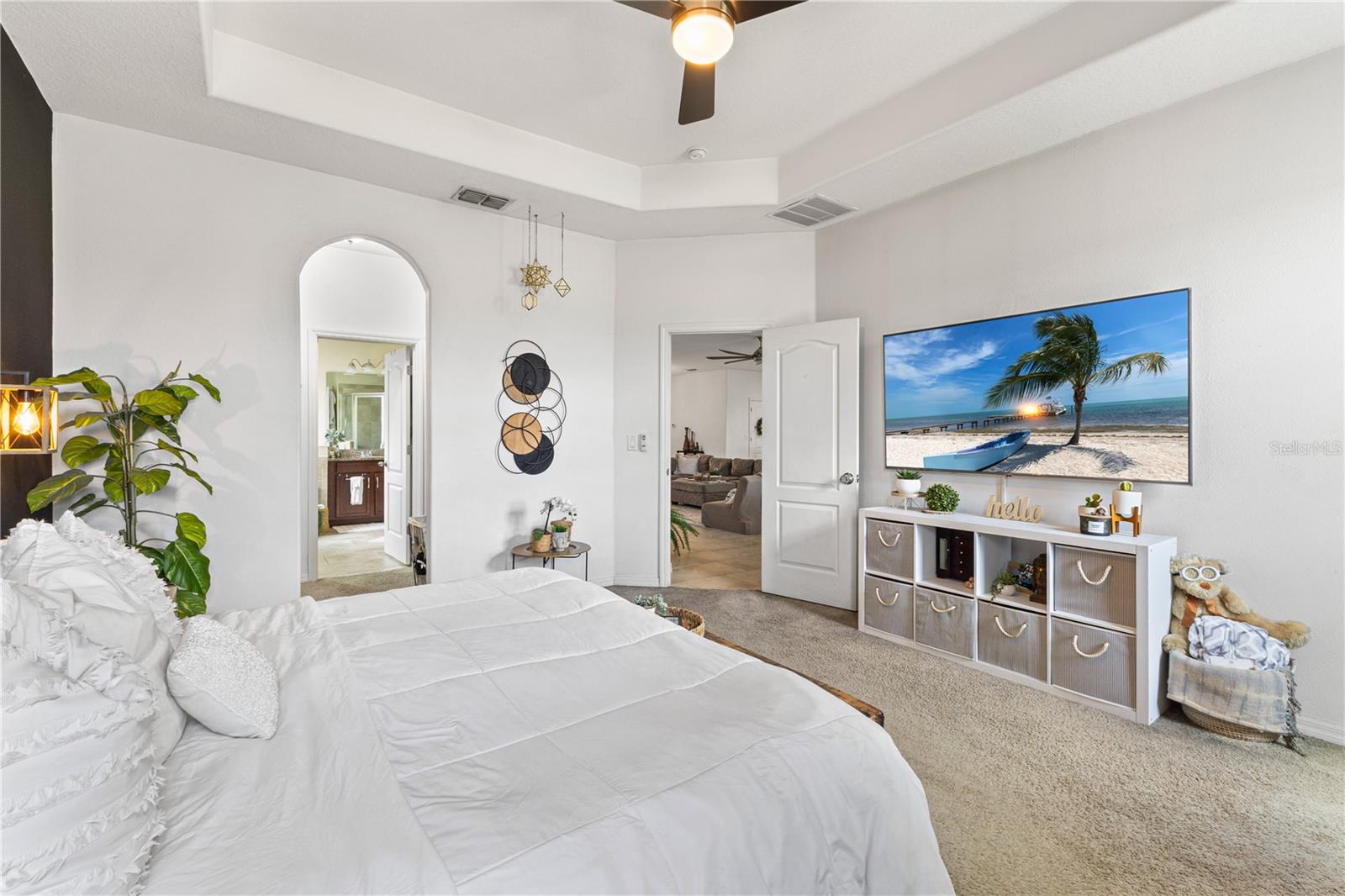 Image 24 of 40 For 637 Bluehearts Trail