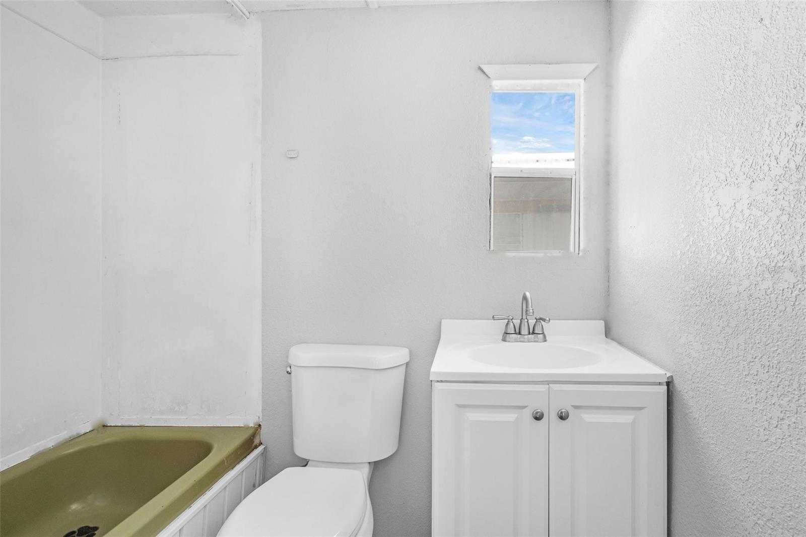 Image 11 of 13 For 2854 Lake Alfred Road 7