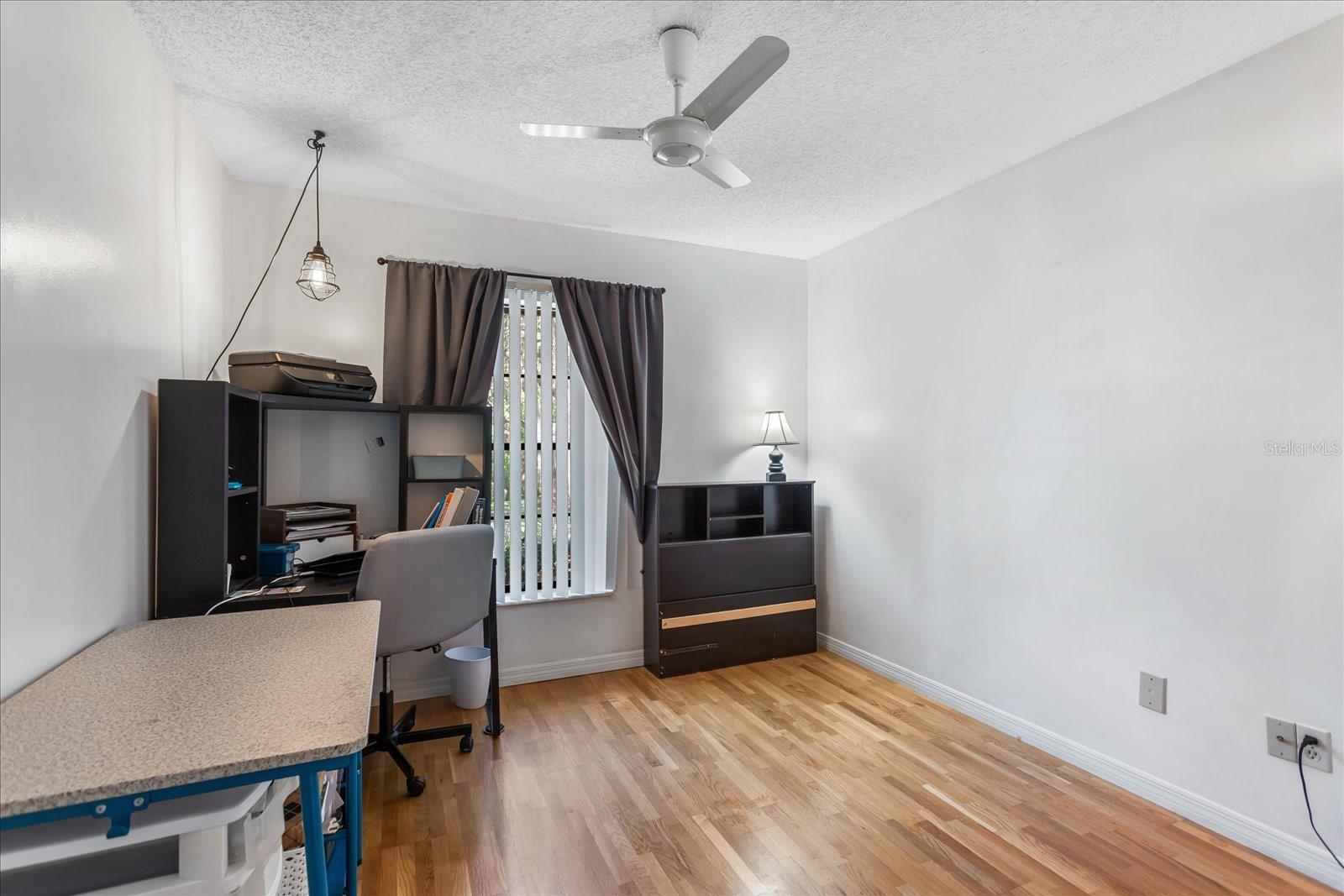 Image 19 of 60 For 401 Magnolia Oak Drive