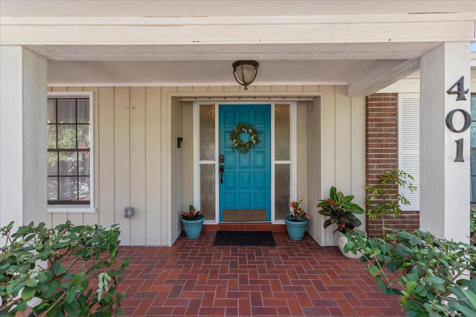 Image 2 of 60 For 401 Magnolia Oak Drive