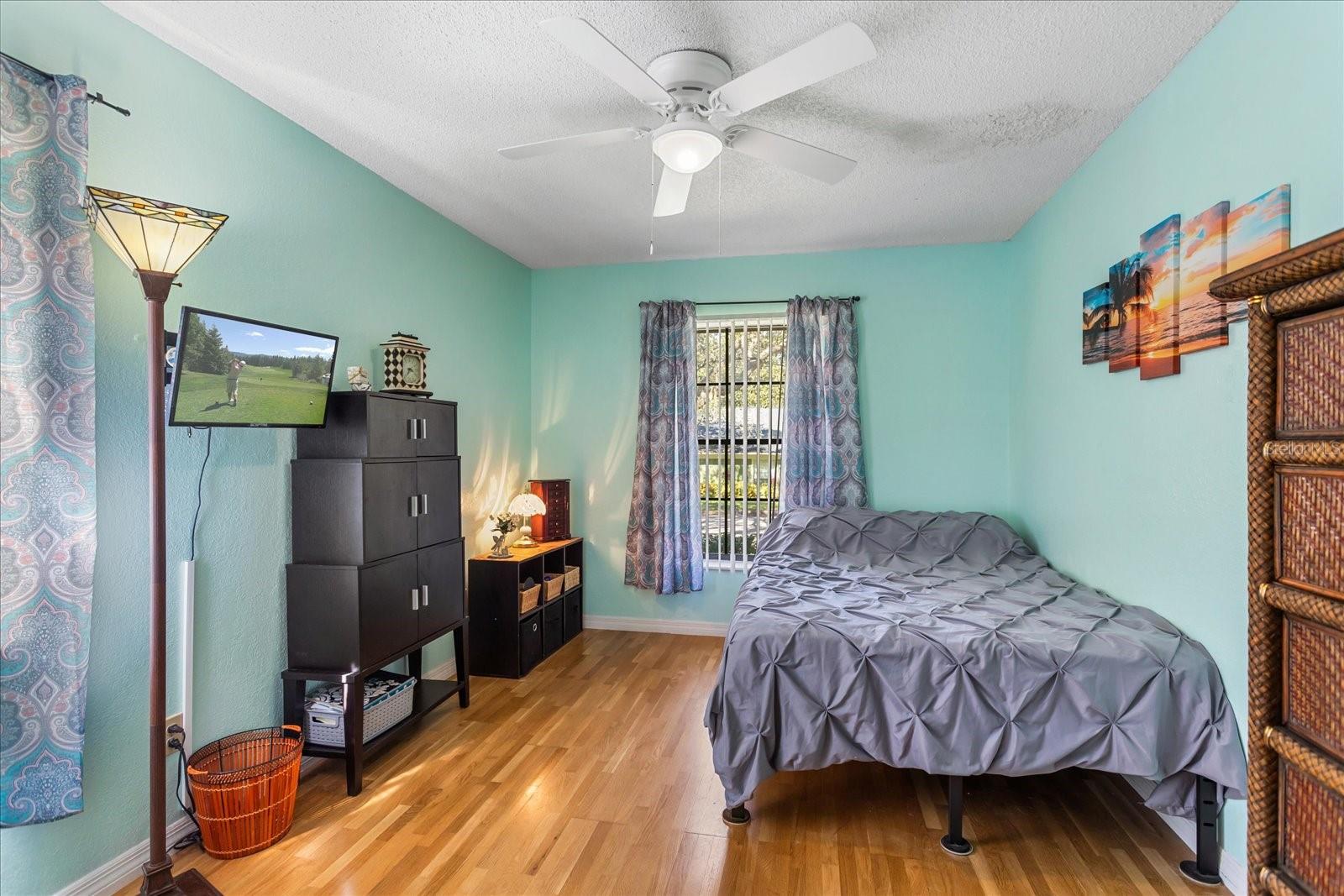 Image 22 of 60 For 401 Magnolia Oak Drive