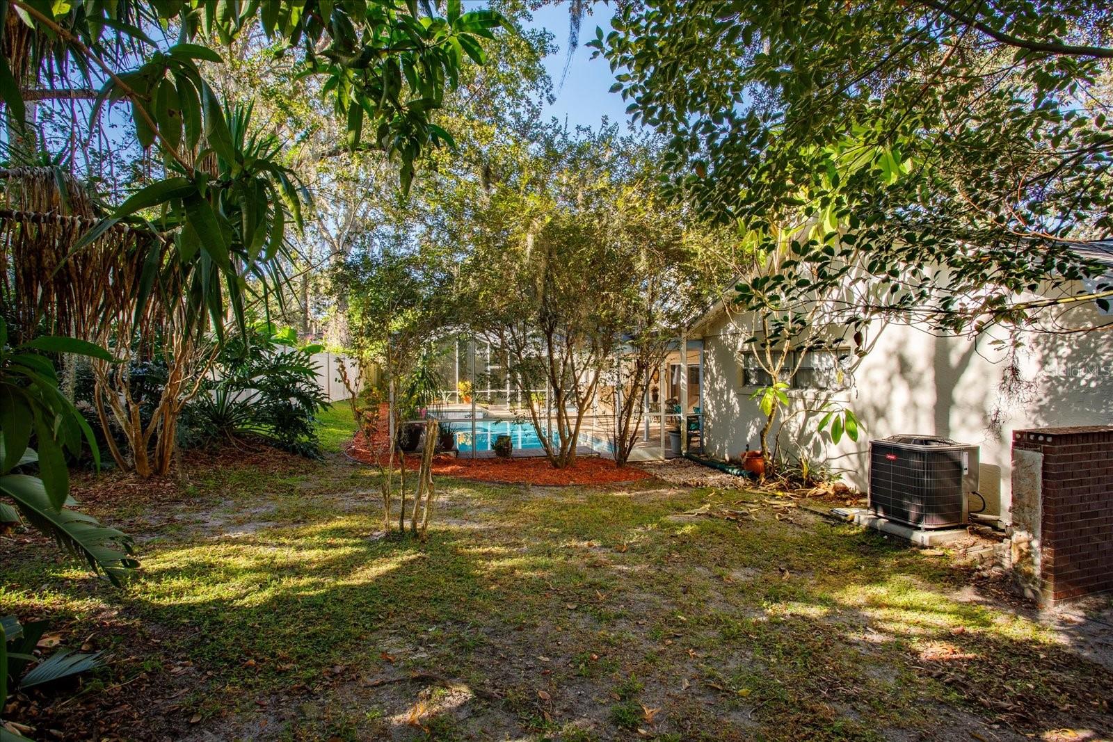 Image 32 of 60 For 401 Magnolia Oak Drive