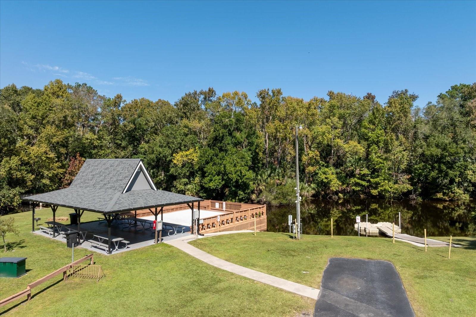 Image 40 of 60 For 401 Magnolia Oak Drive