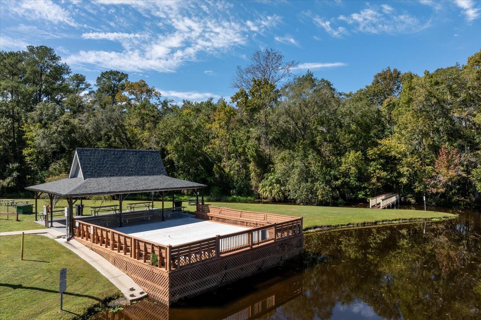 Image 42 of 60 For 401 Magnolia Oak Drive