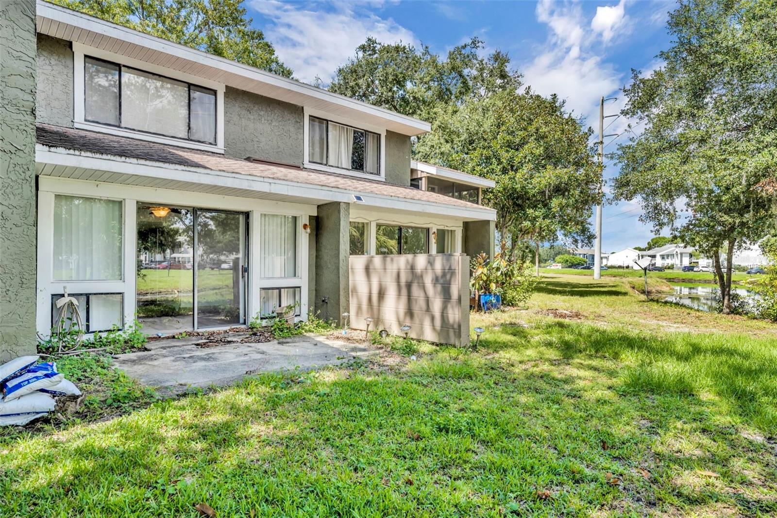 Image 25 of 27 For 5089 Eaglesmere Drive D09