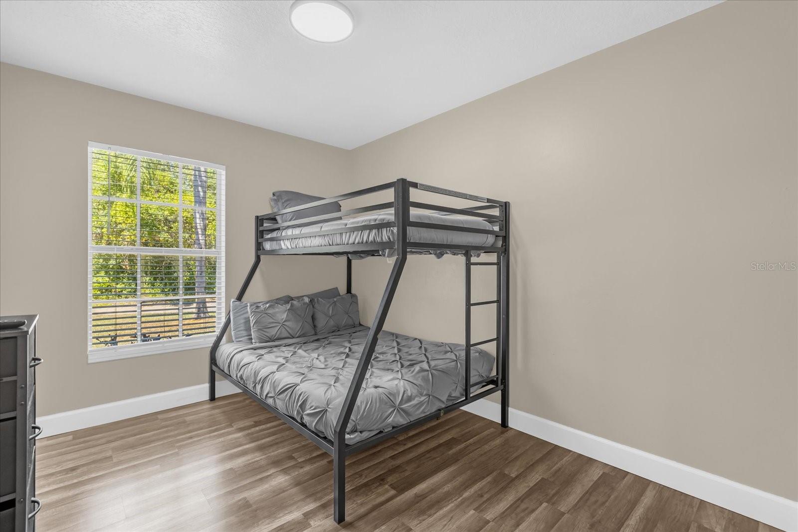 Image 15 of 19 For 40140 Palm Street