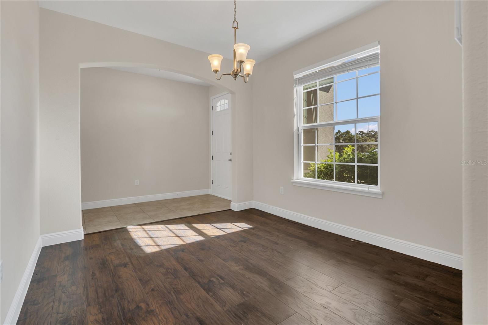 Image 4 of 27 For 33943 Emerald Pond Loop