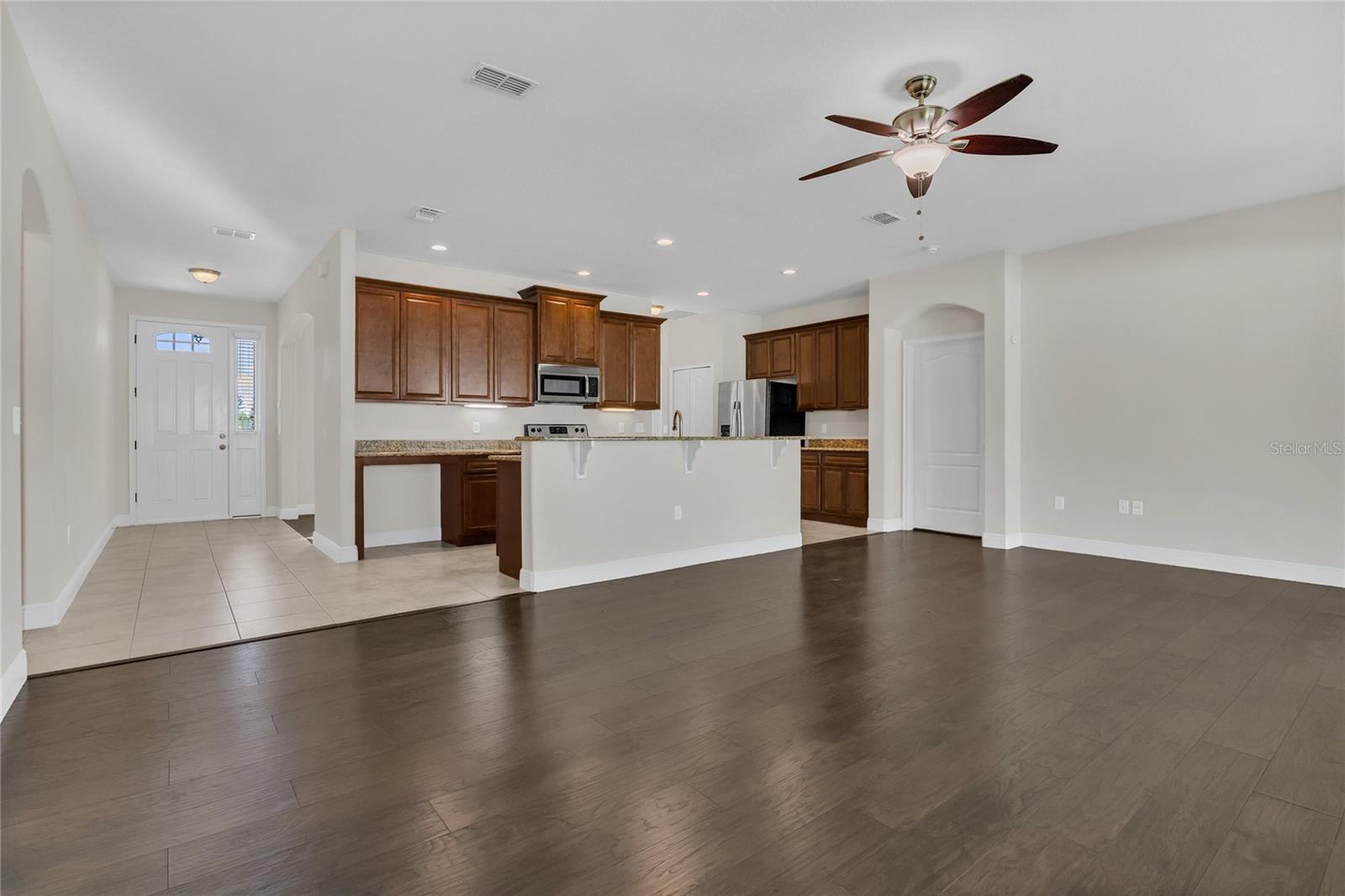 Image 8 of 27 For 33943 Emerald Pond Loop