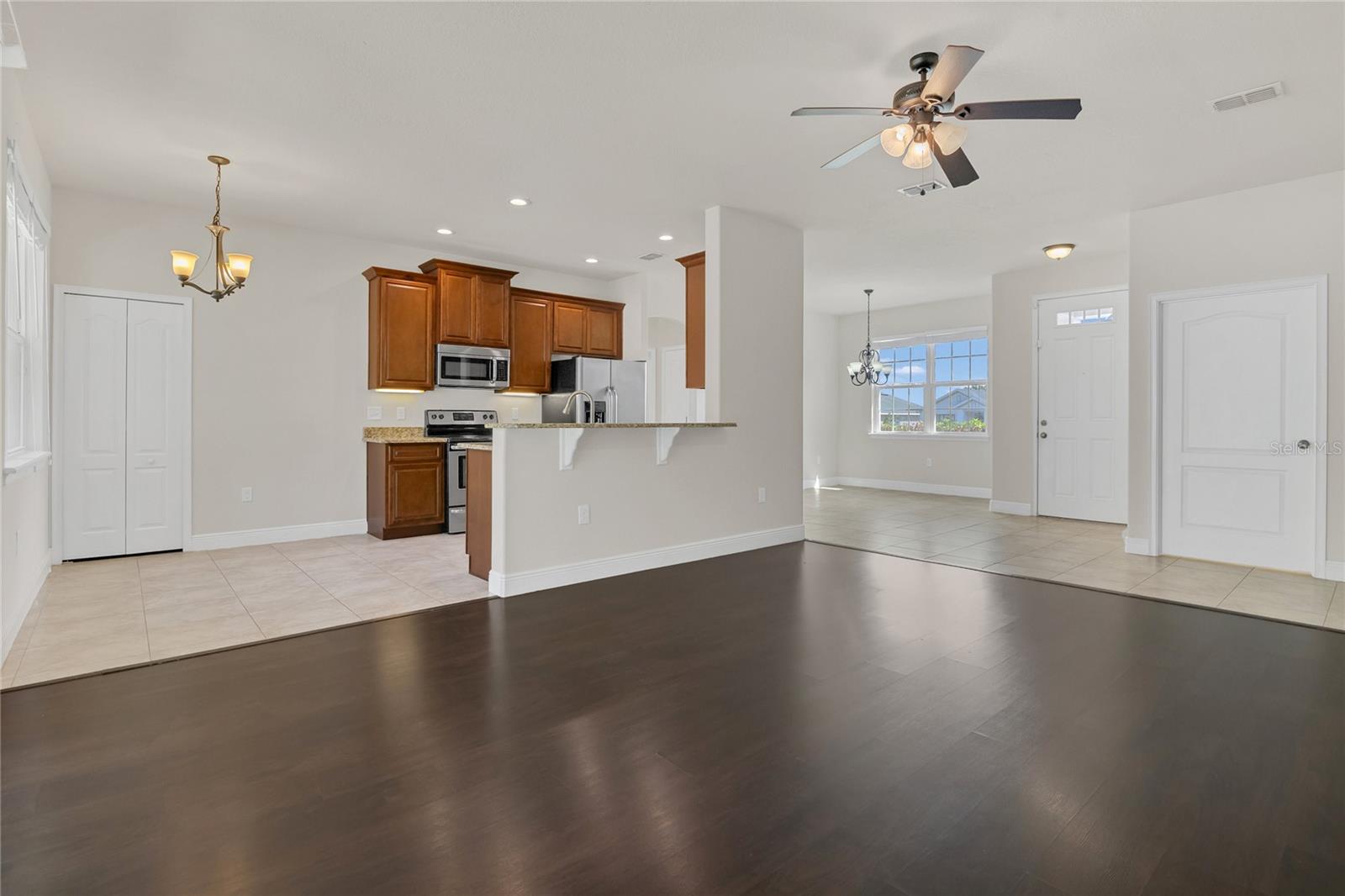 Image 11 of 25 For 33919 Emerald Pond Loop