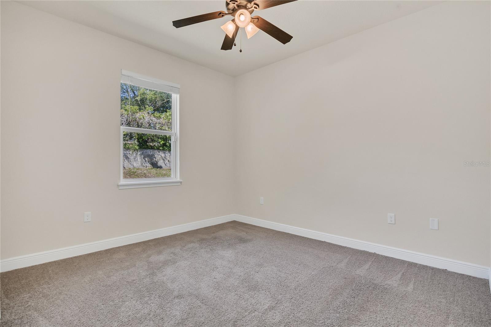 Image 14 of 25 For 33919 Emerald Pond Loop