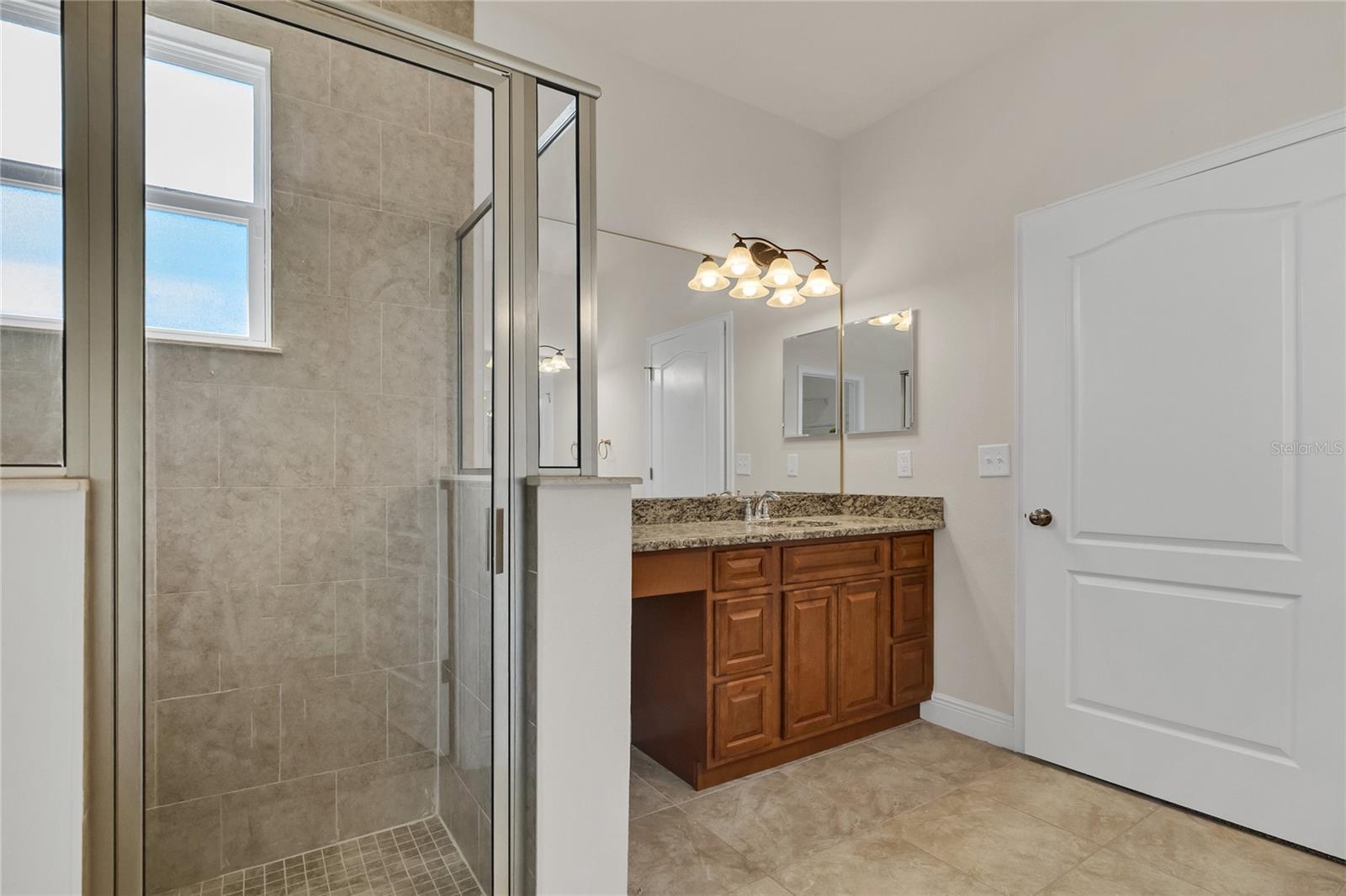 Image 17 of 25 For 33919 Emerald Pond Loop