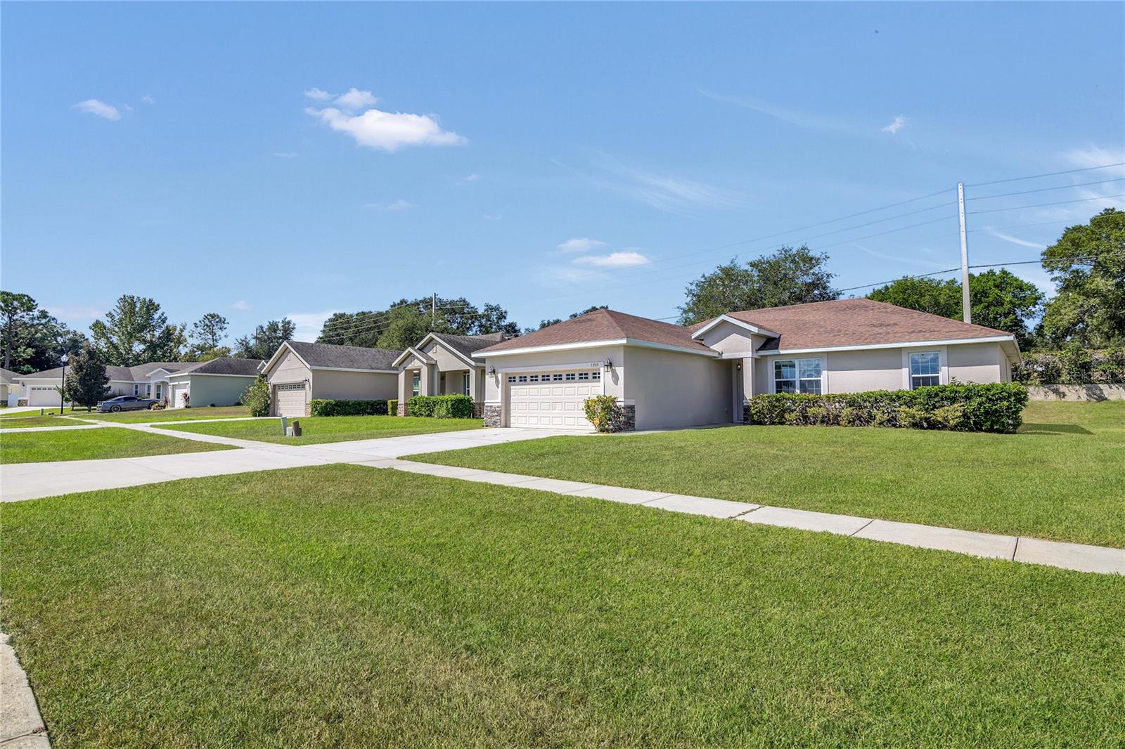 Image 2 of 25 For 33919 Emerald Pond Loop