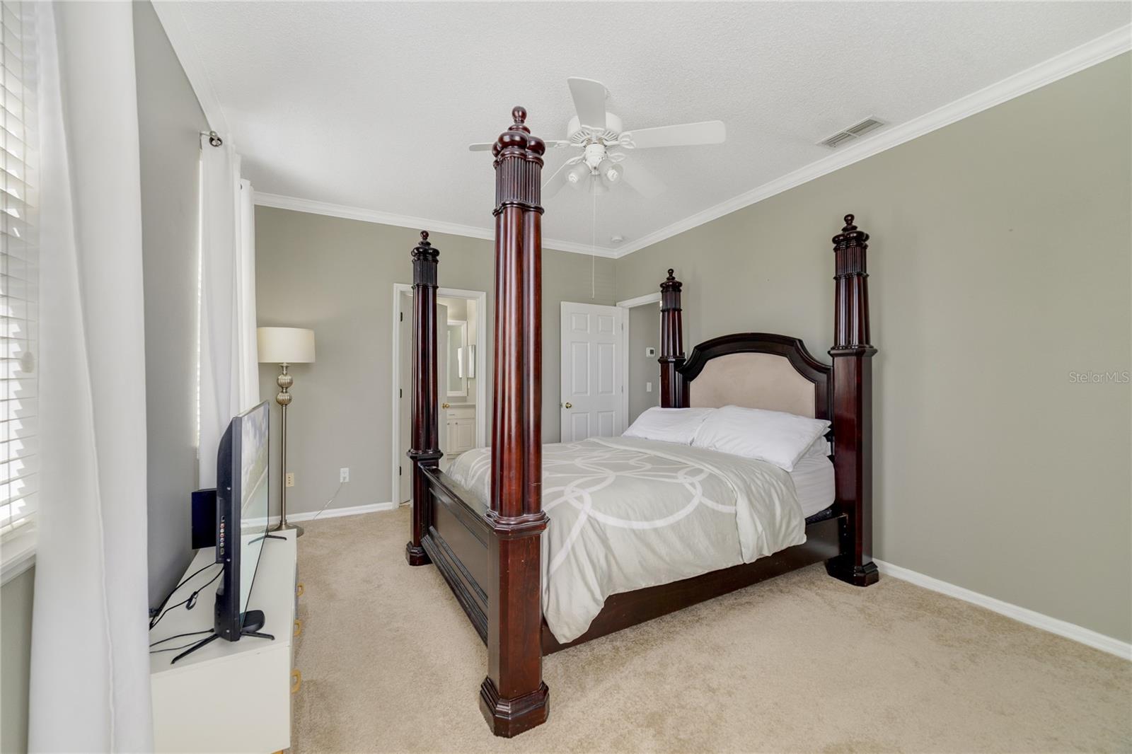 Image 15 of 25 For 205 Ficus Street
