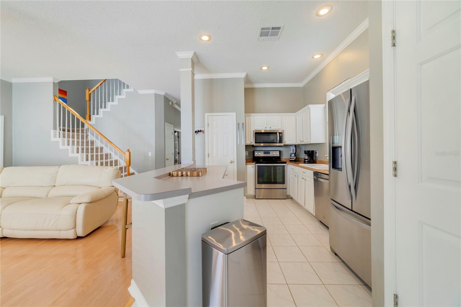 Image 9 of 25 For 205 Ficus Street