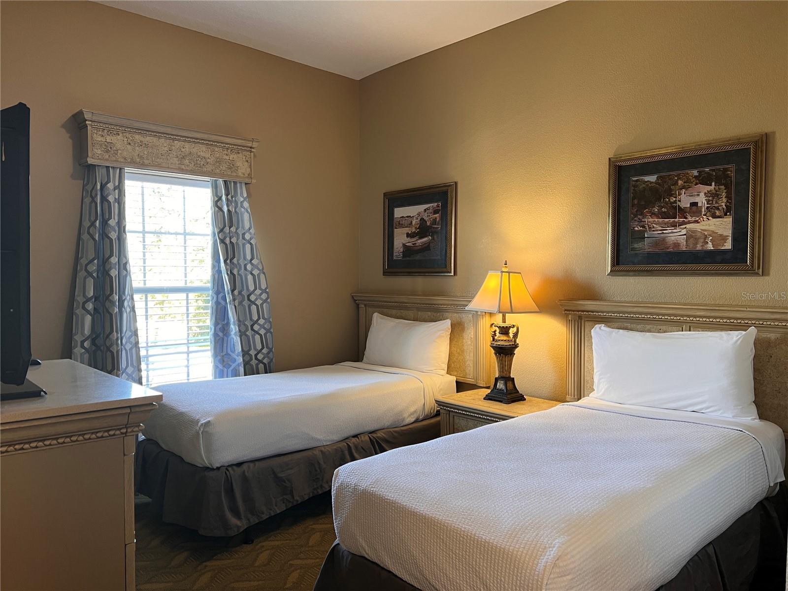 Image 10 of 30 For 8601 Worldquest Boulevard 3201