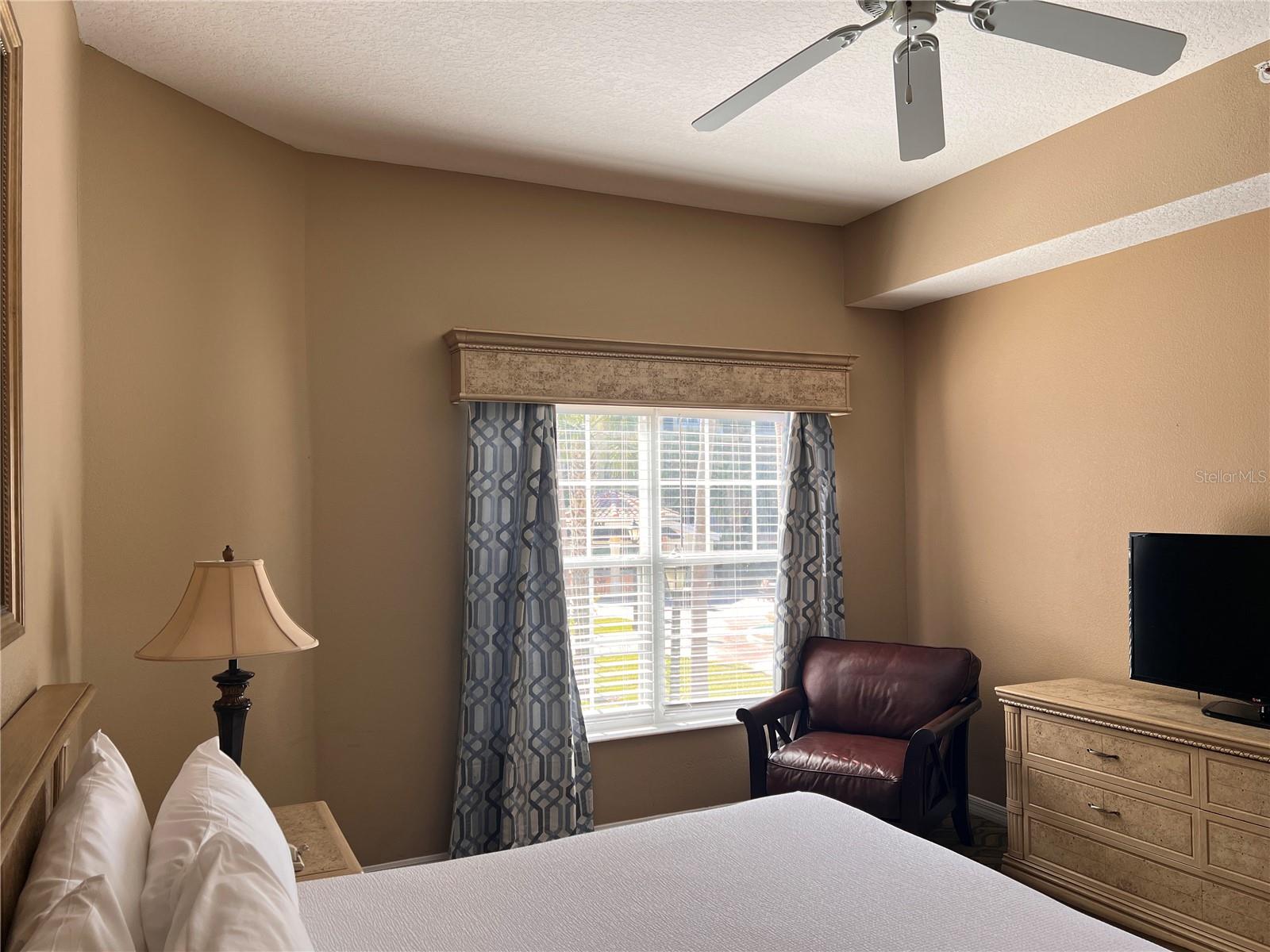 Image 18 of 30 For 8601 Worldquest Boulevard 3201