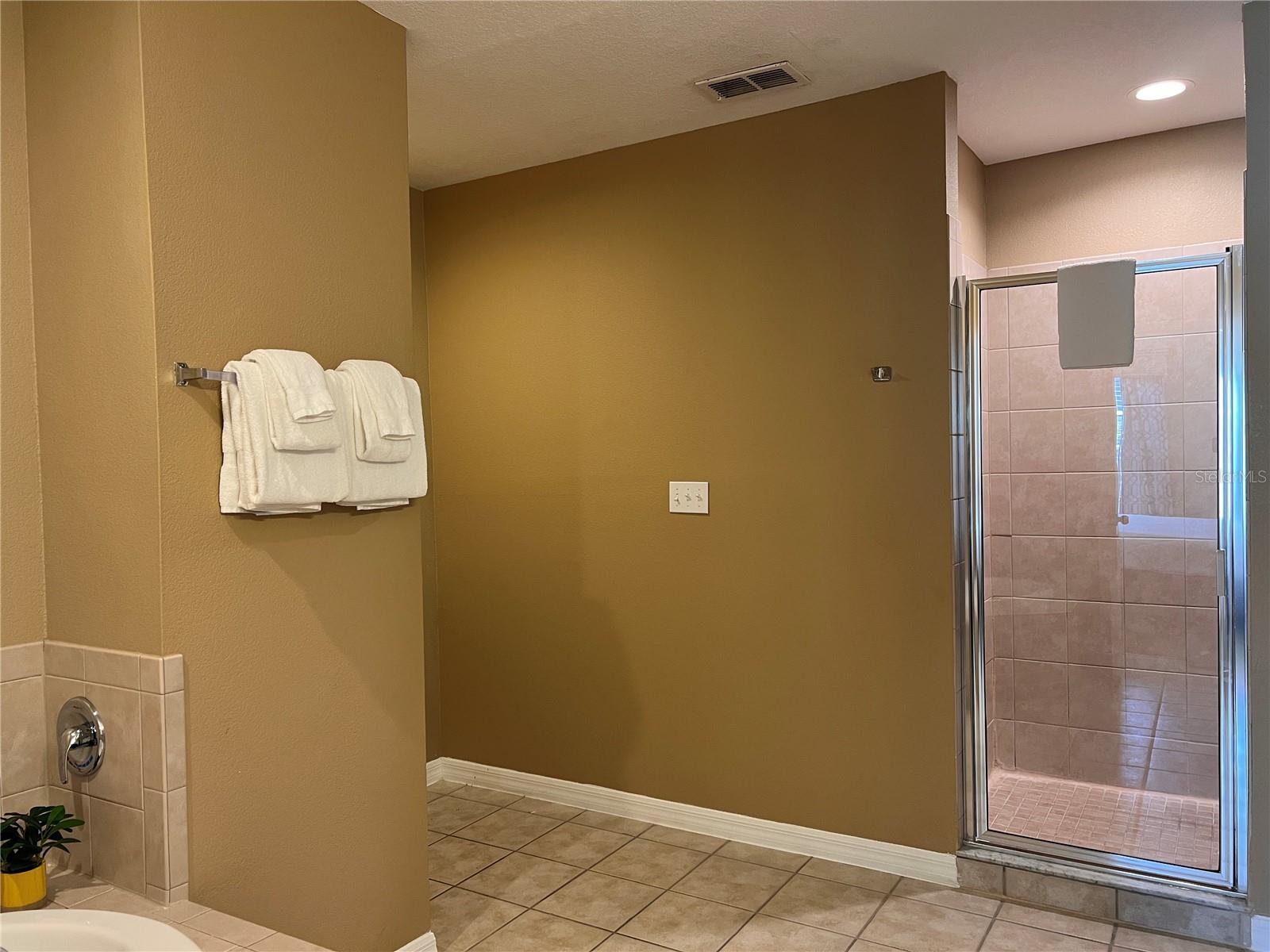 Image 19 of 30 For 8601 Worldquest Boulevard 3201