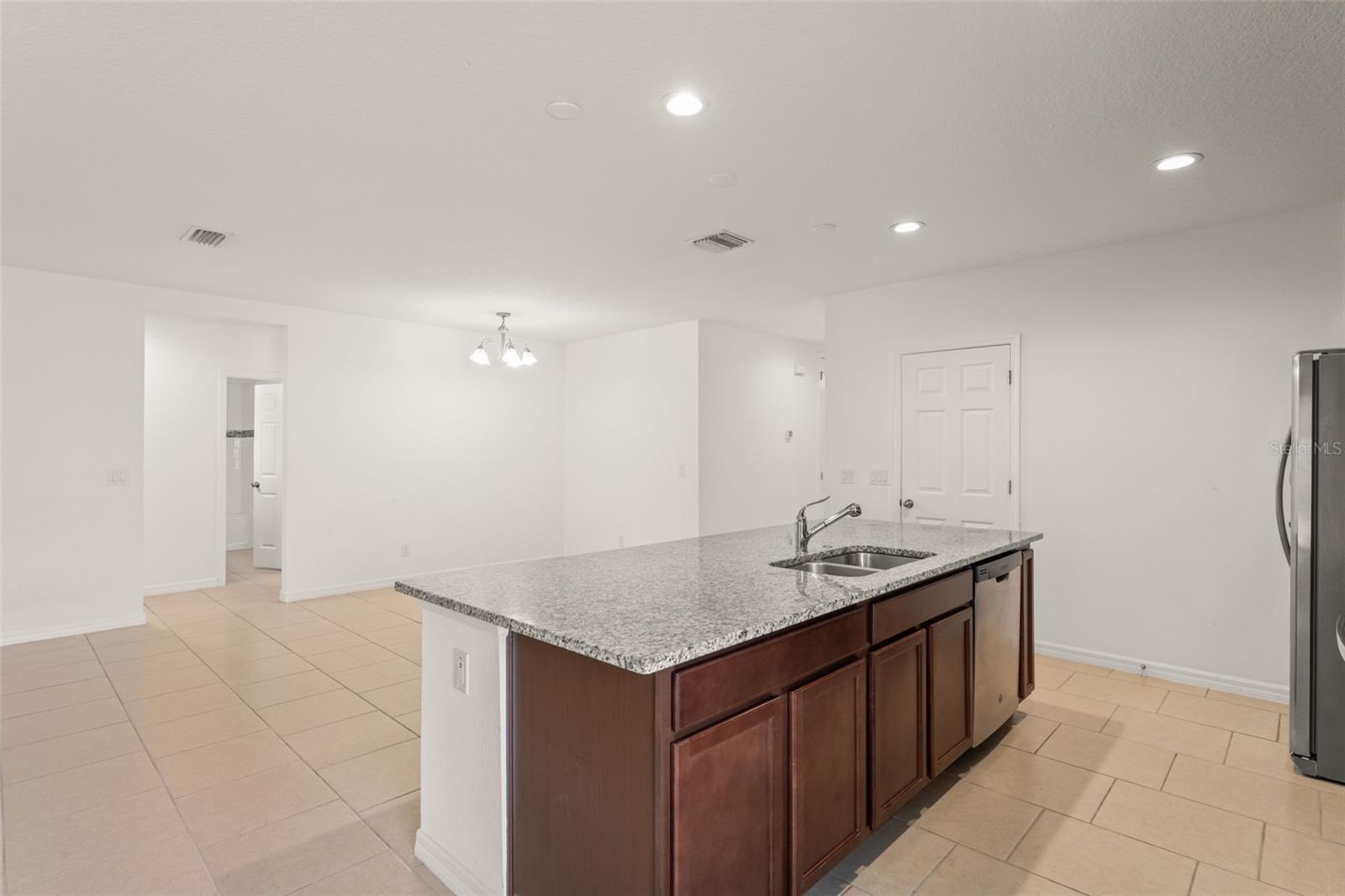 Image 11 of 37 For 5583 Sabal Drive