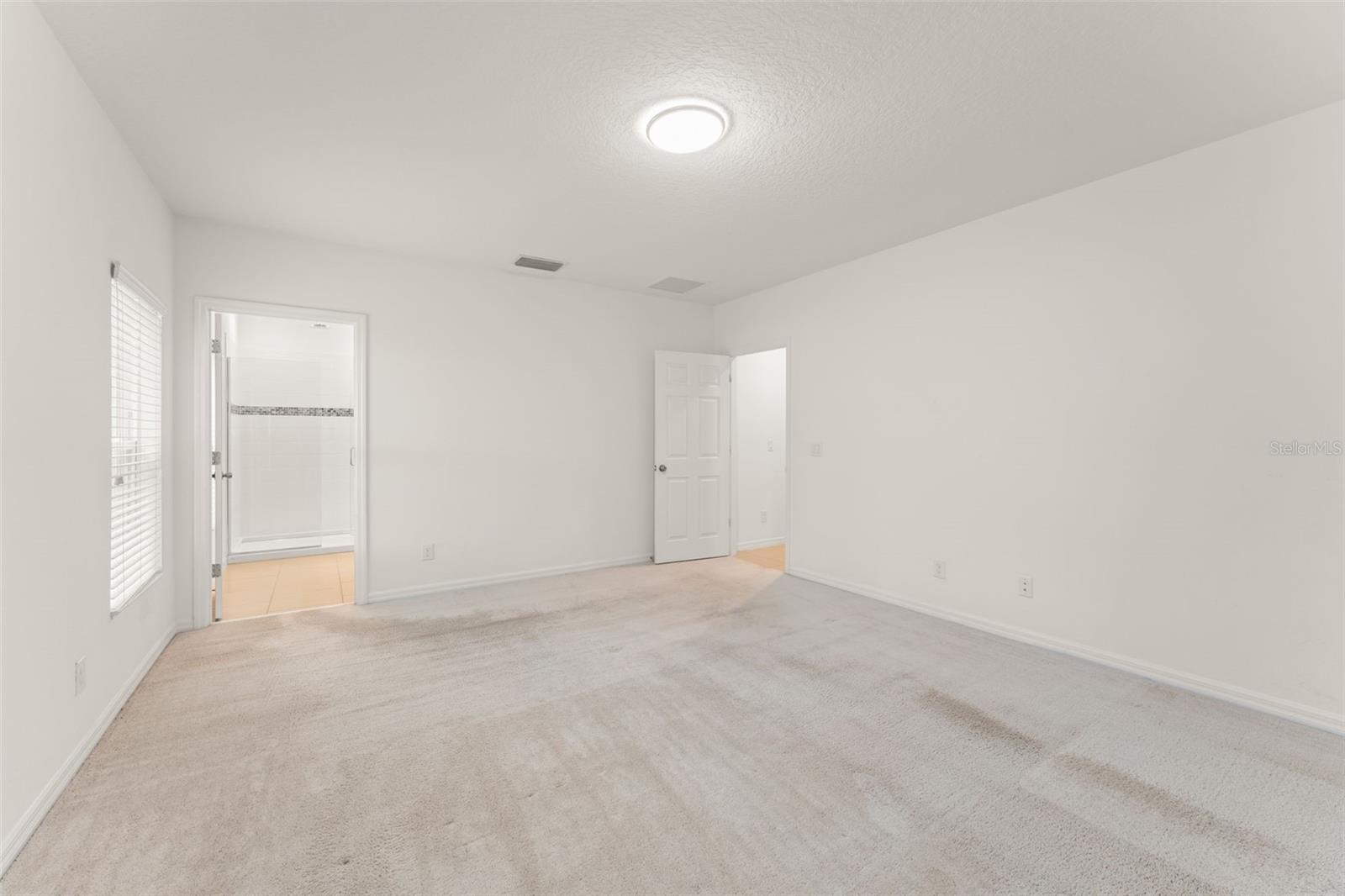 Image 21 of 37 For 5583 Sabal Drive