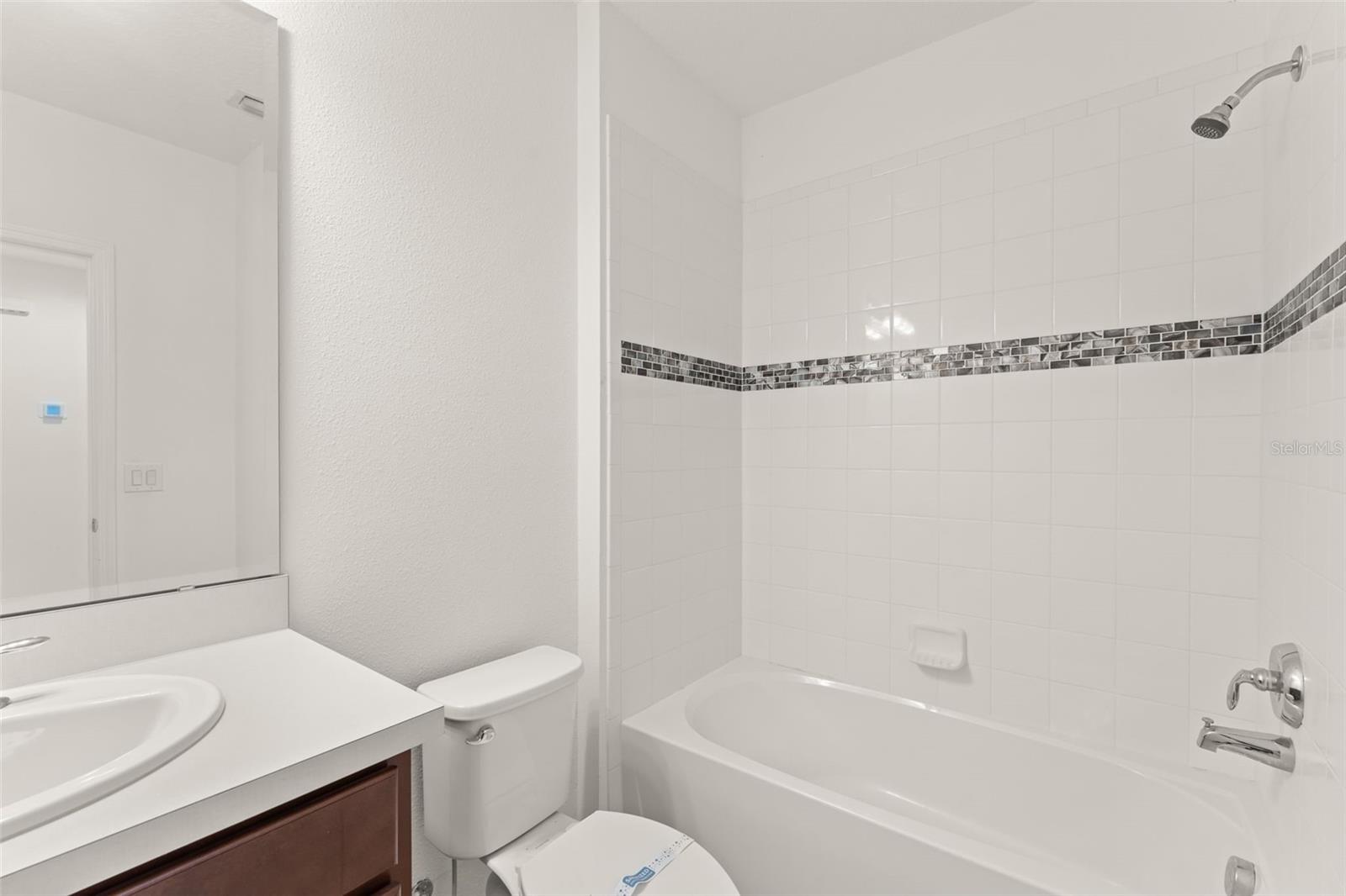 Image 4 of 37 For 5583 Sabal Drive