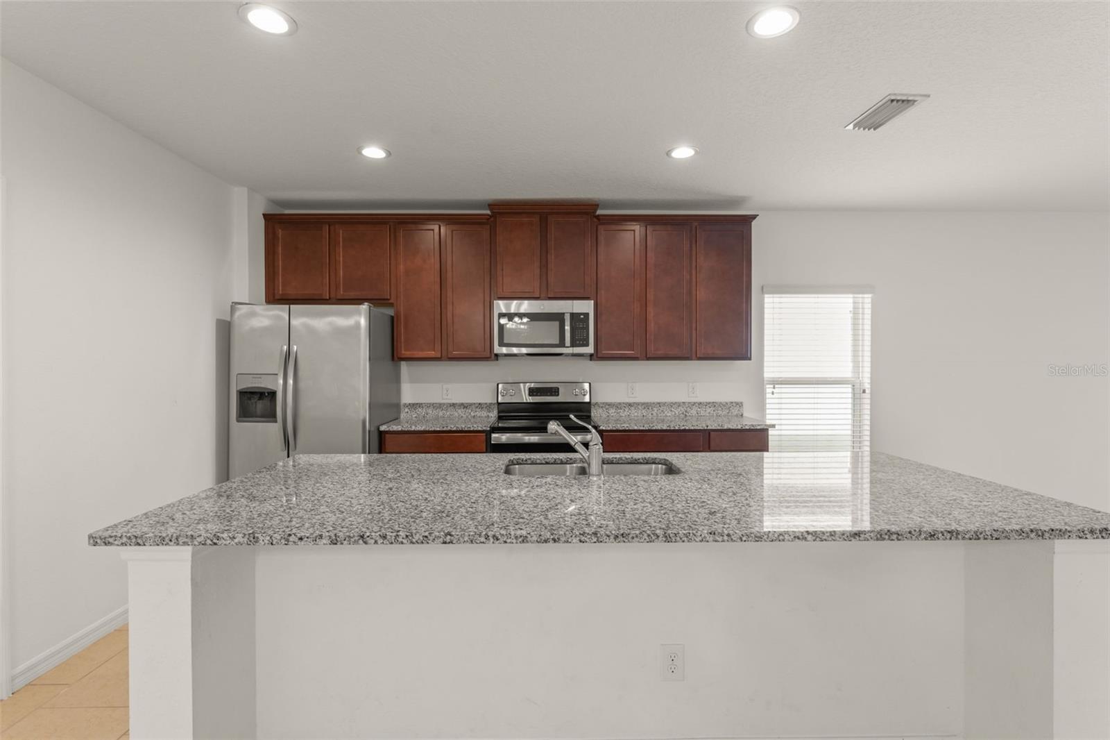 Image 9 of 37 For 5583 Sabal Drive