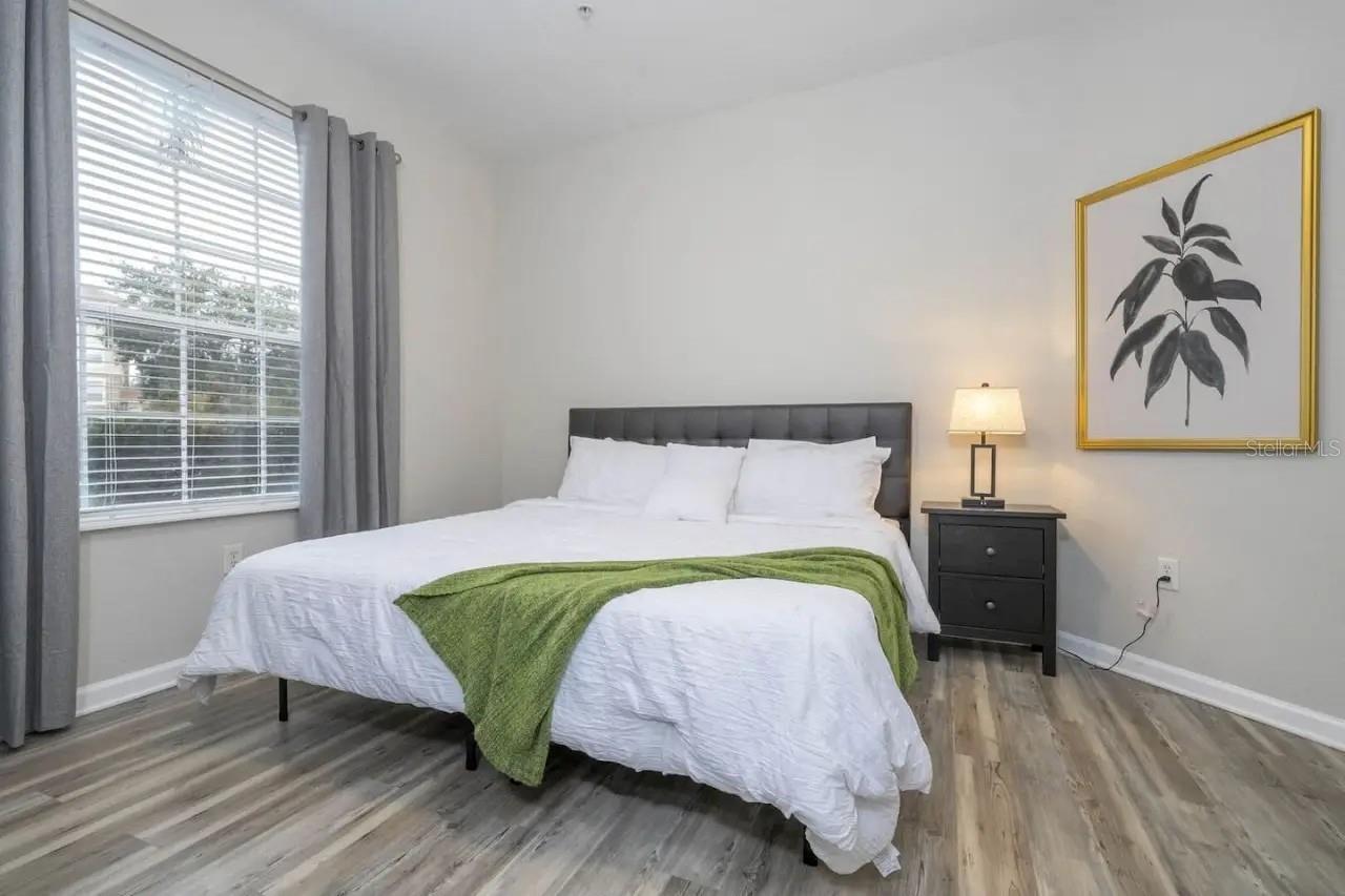 Image 13 of 53 For 5025 Shoreway Loop 10703