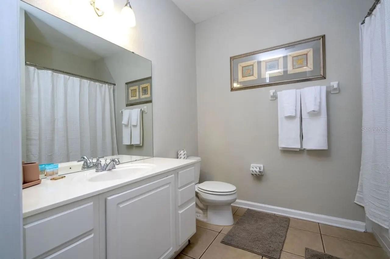 Image 17 of 53 For 5025 Shoreway Loop 10703