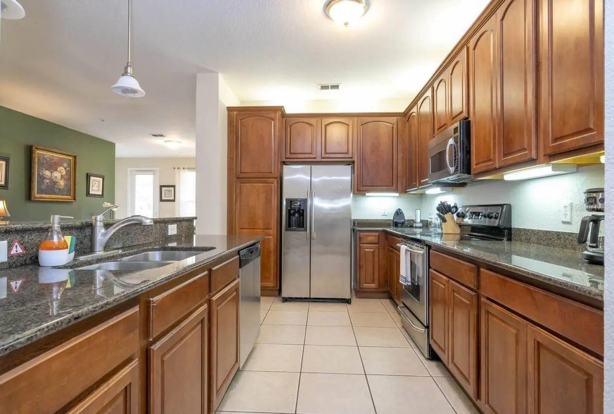 Image 4 of 53 For 5025 Shoreway Loop 10703