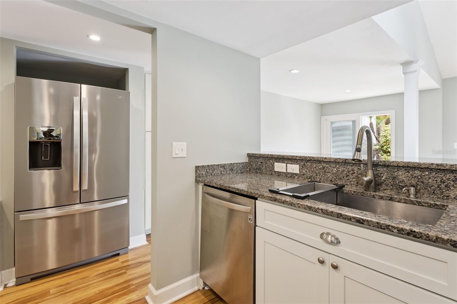 Image 15 of 35 For 1051 Highland Street 6a