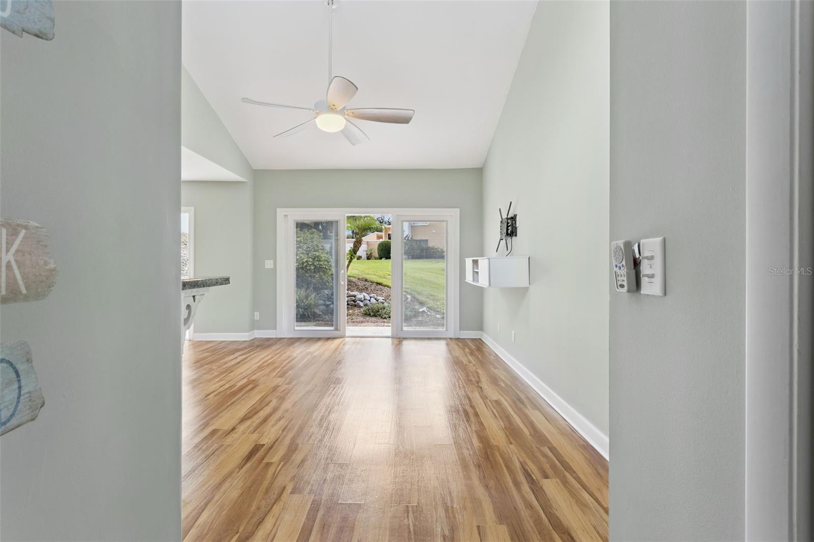Image 7 of 35 For 1051 Highland Street 6a