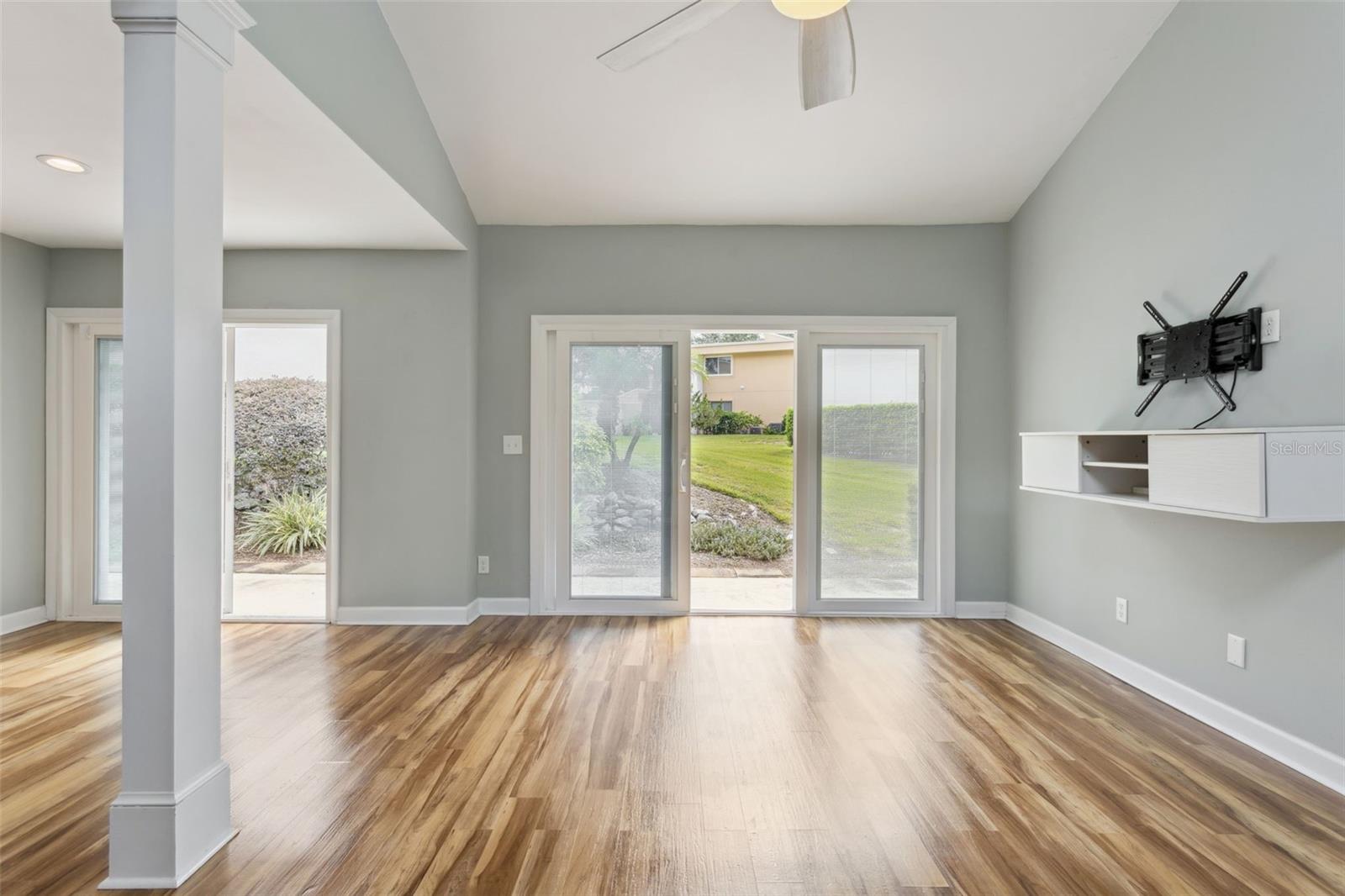 Image 8 of 35 For 1051 Highland Street 6a