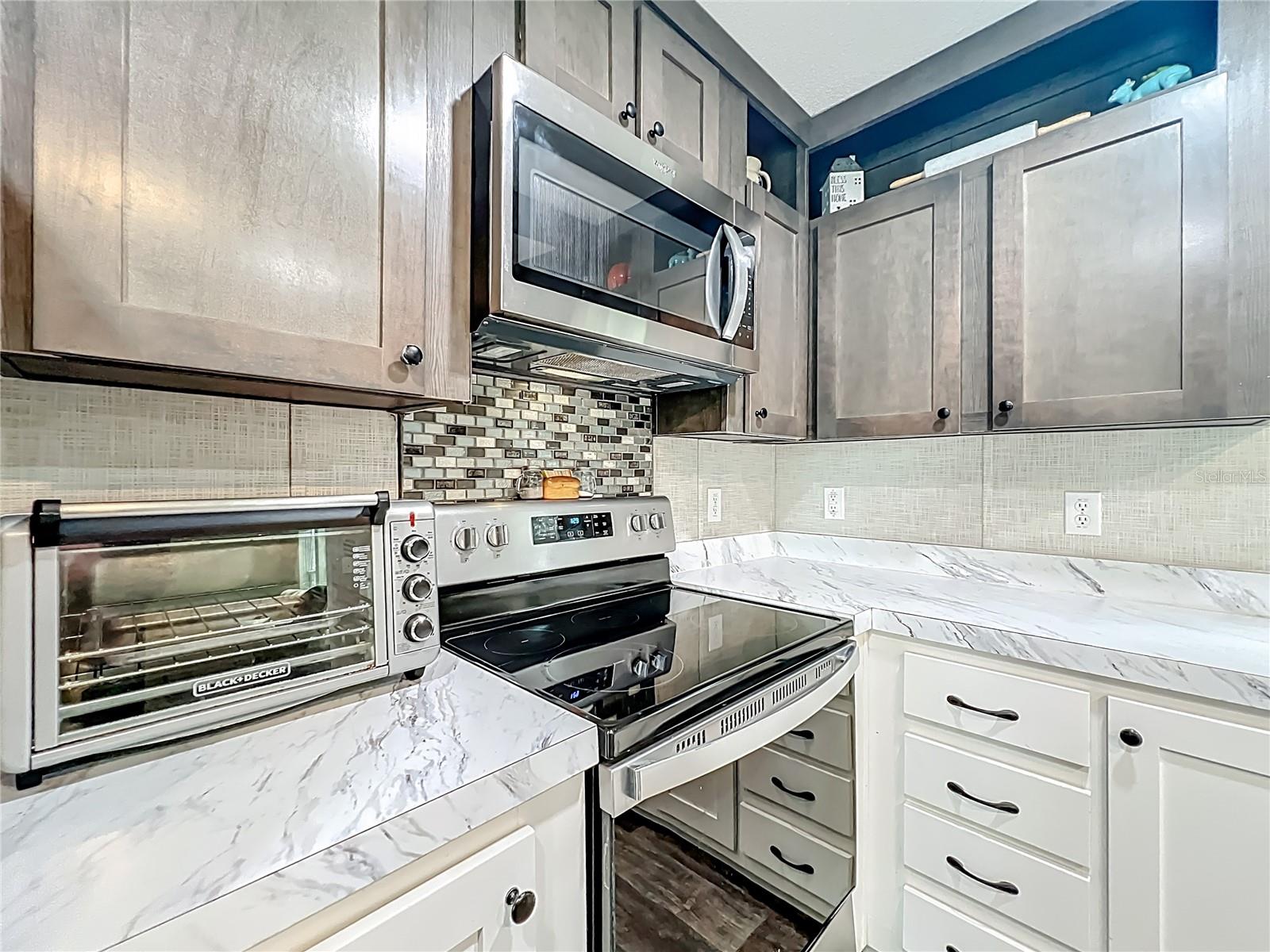 Image 11 of 36 For 2815 89th Place