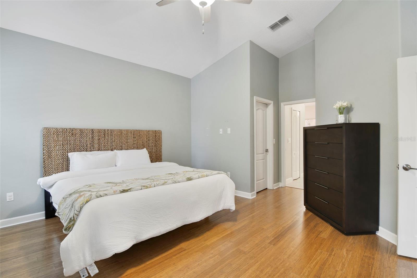 Image 15 of 27 For 5808 Tarleton Way