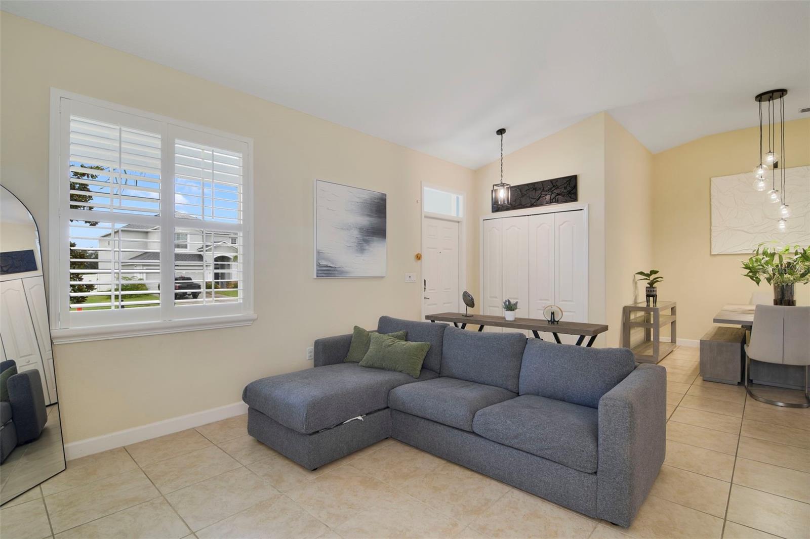 Image 4 of 27 For 5808 Tarleton Way