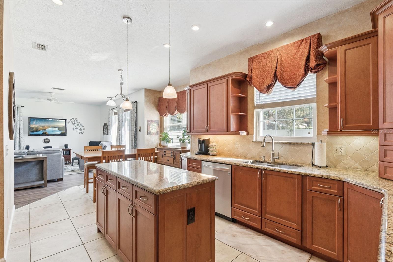 Image 13 of 46 For 14311 Jabot Lane