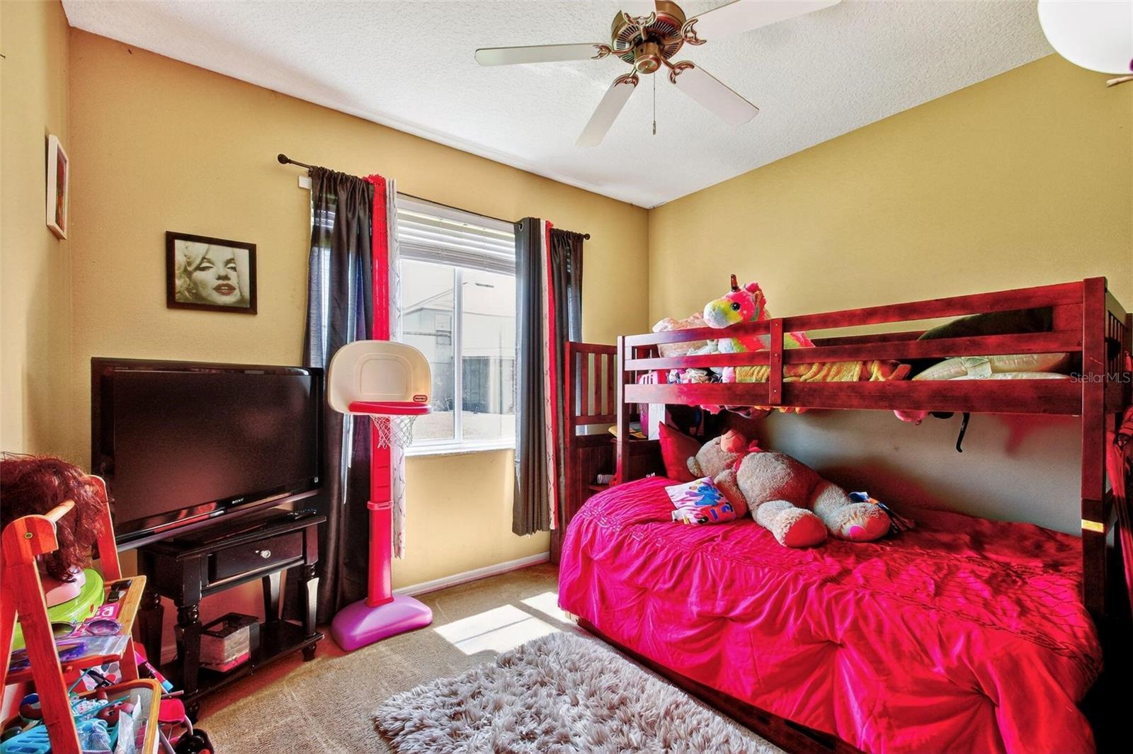 Image 19 of 27 For 145 Adoncia Way