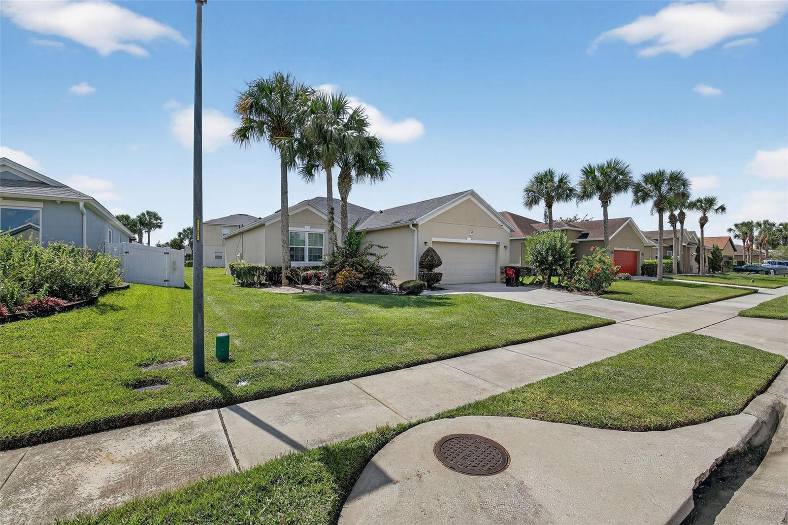 Image 7 of 27 For 145 Adoncia Way