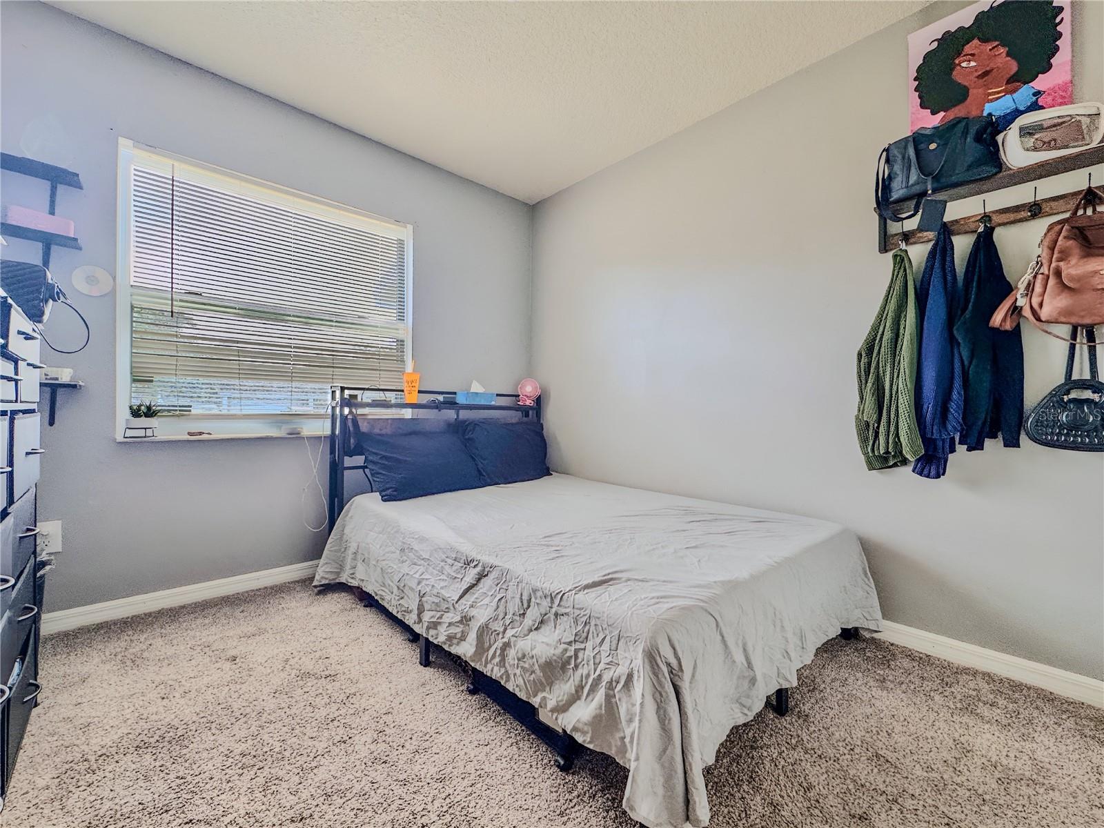 Image 16 of 35 For 4849 Victory Drive