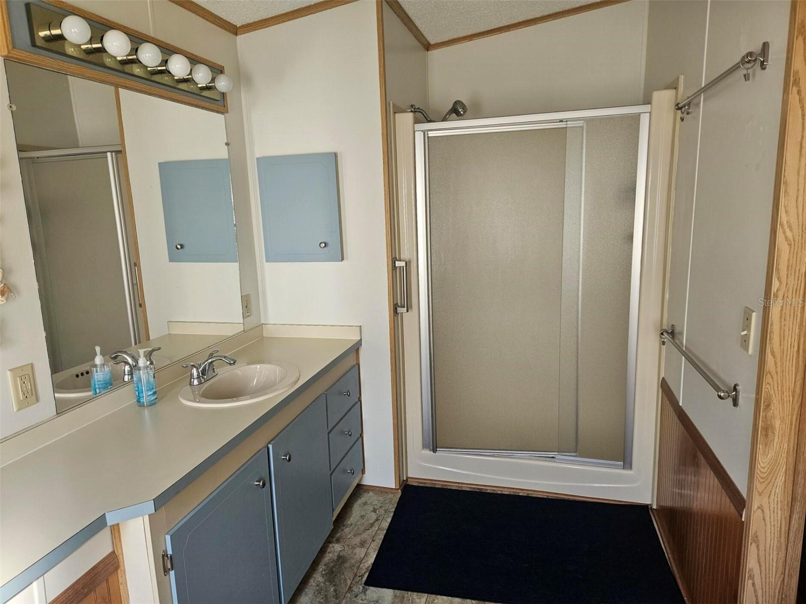 Image 14 of 17 For 4904 4th C Street E