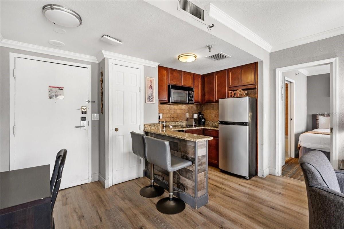 Image 10 of 40 For 6165 Carrier Drive 2805