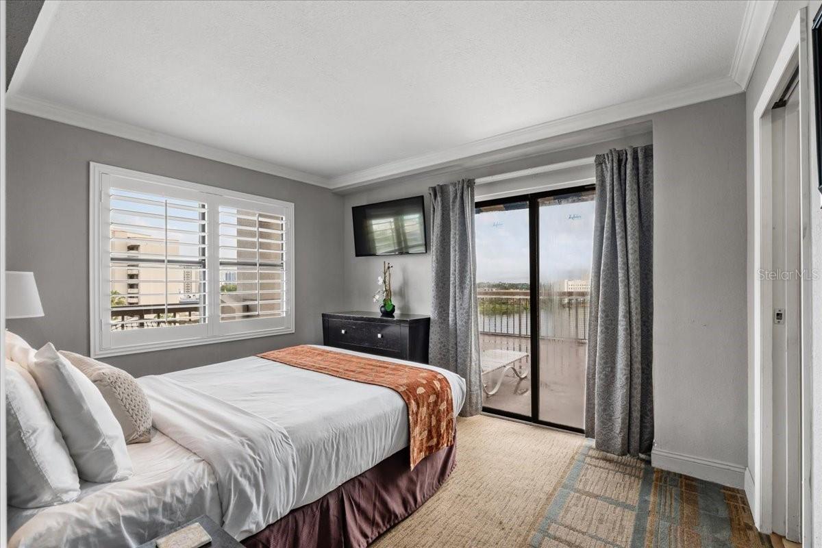 Image 12 of 40 For 6165 Carrier Drive 2805