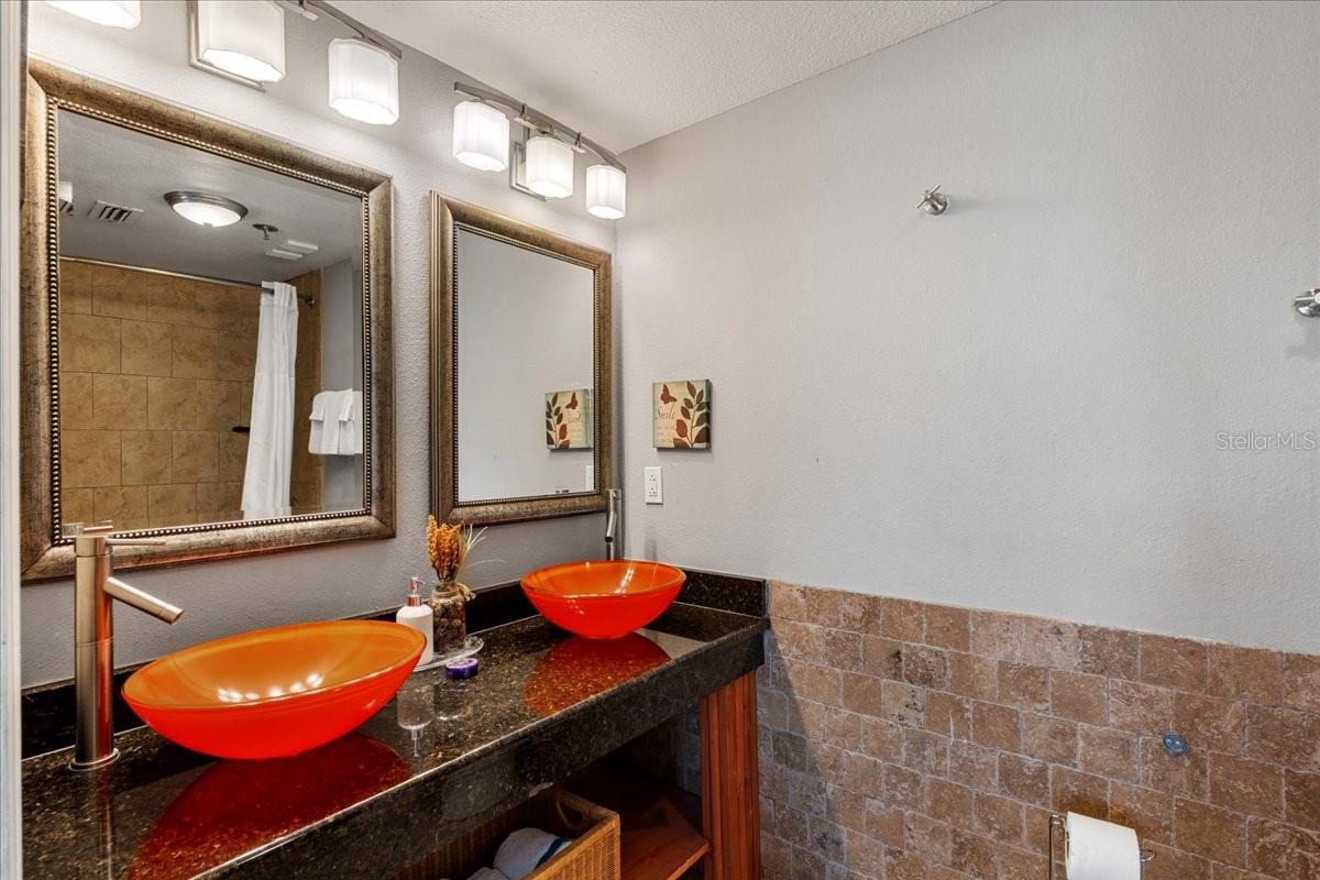 Image 14 of 40 For 6165 Carrier Drive 2805