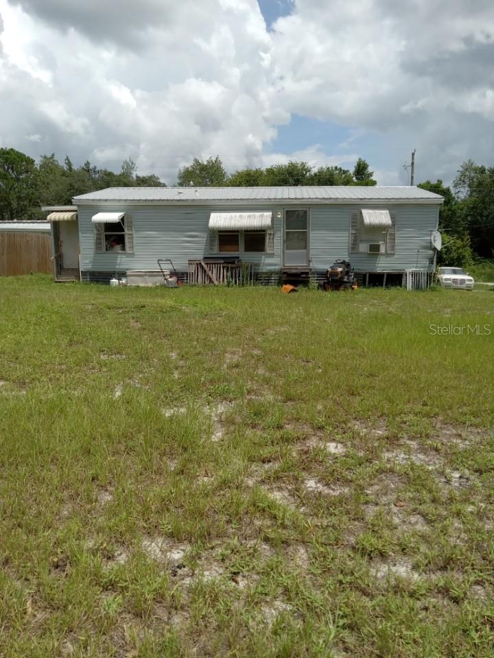 Image 15 of 17 For 42147 Dogwood Avenue