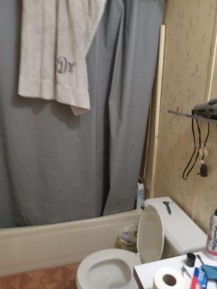 Image 7 of 17 For 42147 Dogwood Avenue