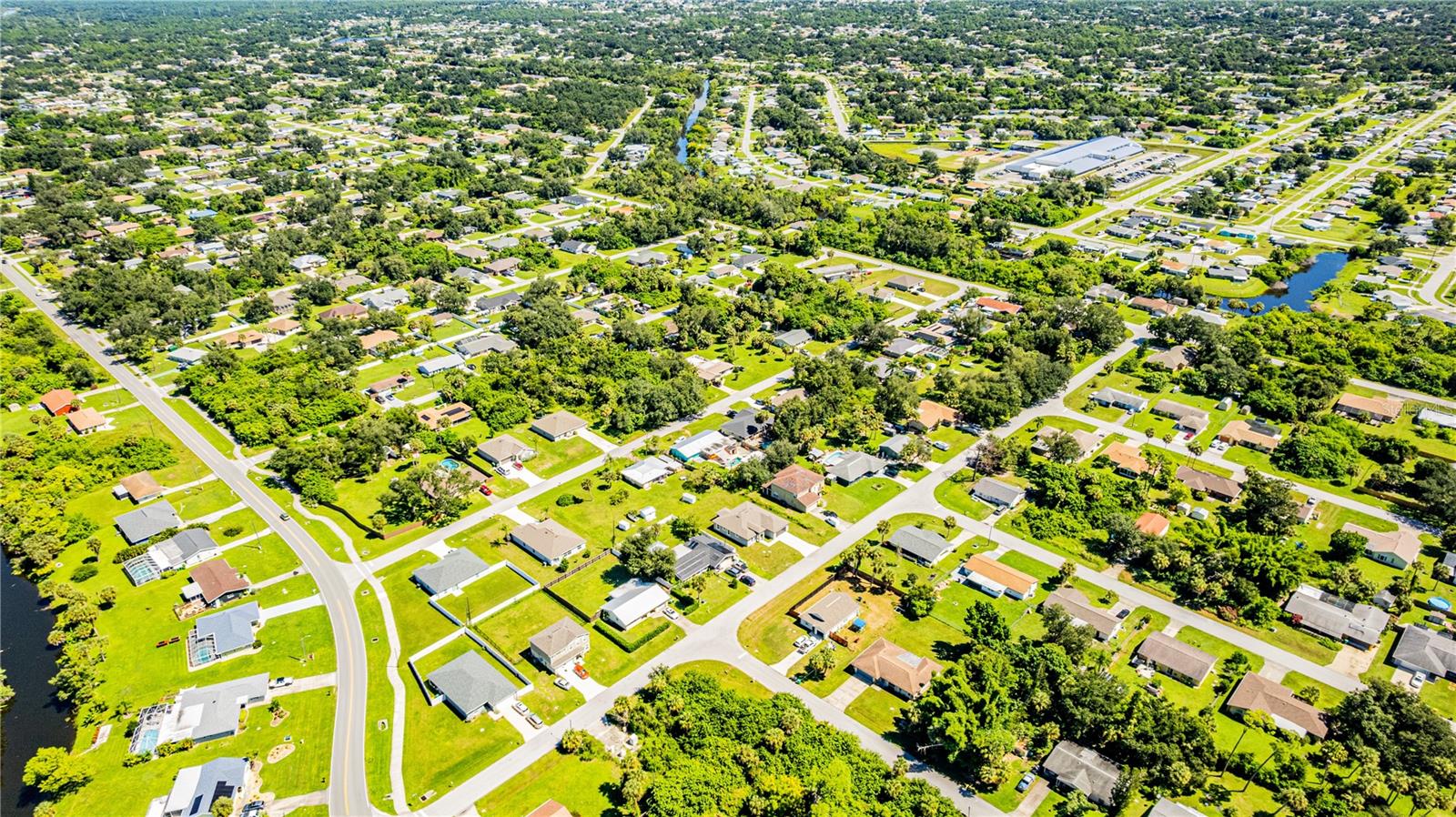 Image 4 of 33 For 21460 Dawson Avenue