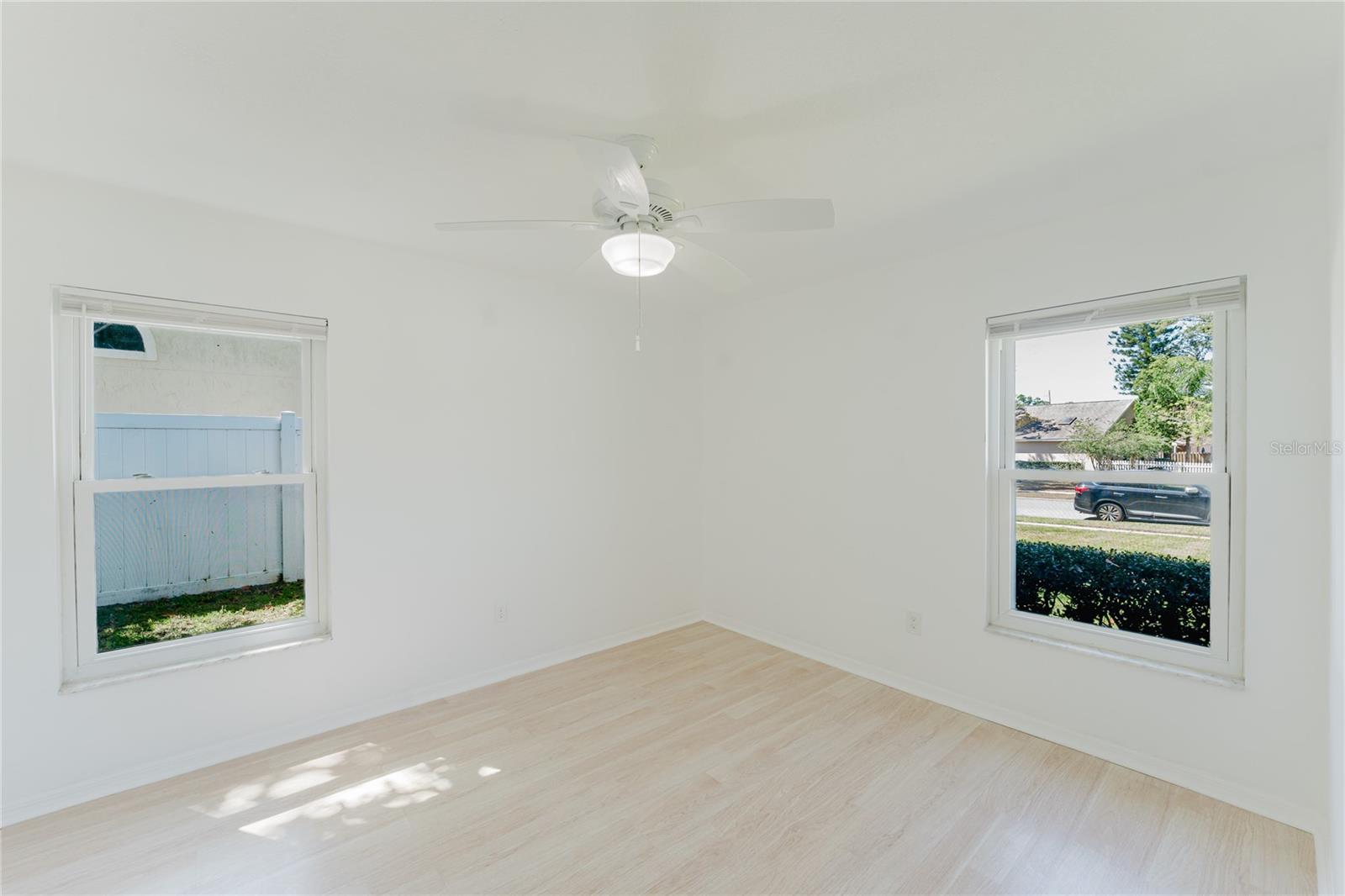 Image 18 of 43 For 3033 Horizon Place
