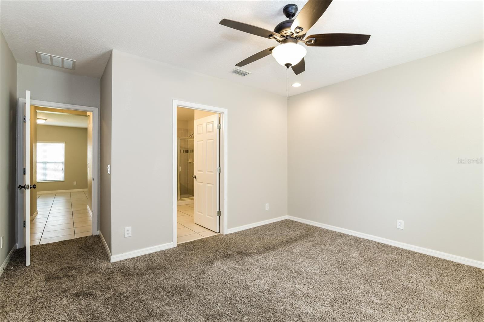 Image 8 of 17 For 216 Whispering Pines Way